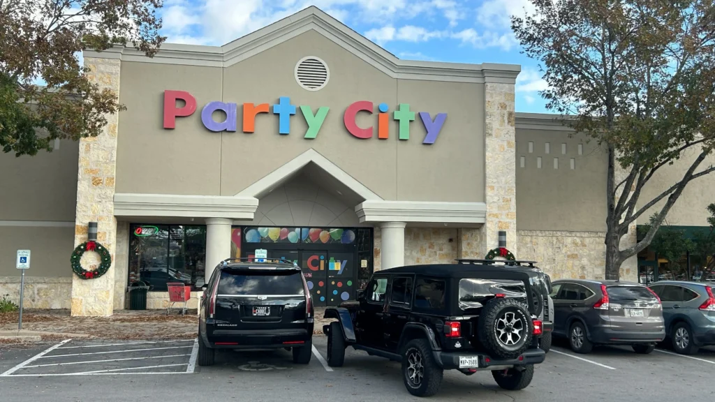 2 Party City Stores To Stay Open In Austin Despite Nationwide Closures 2 Party City Stores To Stay Open In Austin Despite Nationwide Closures