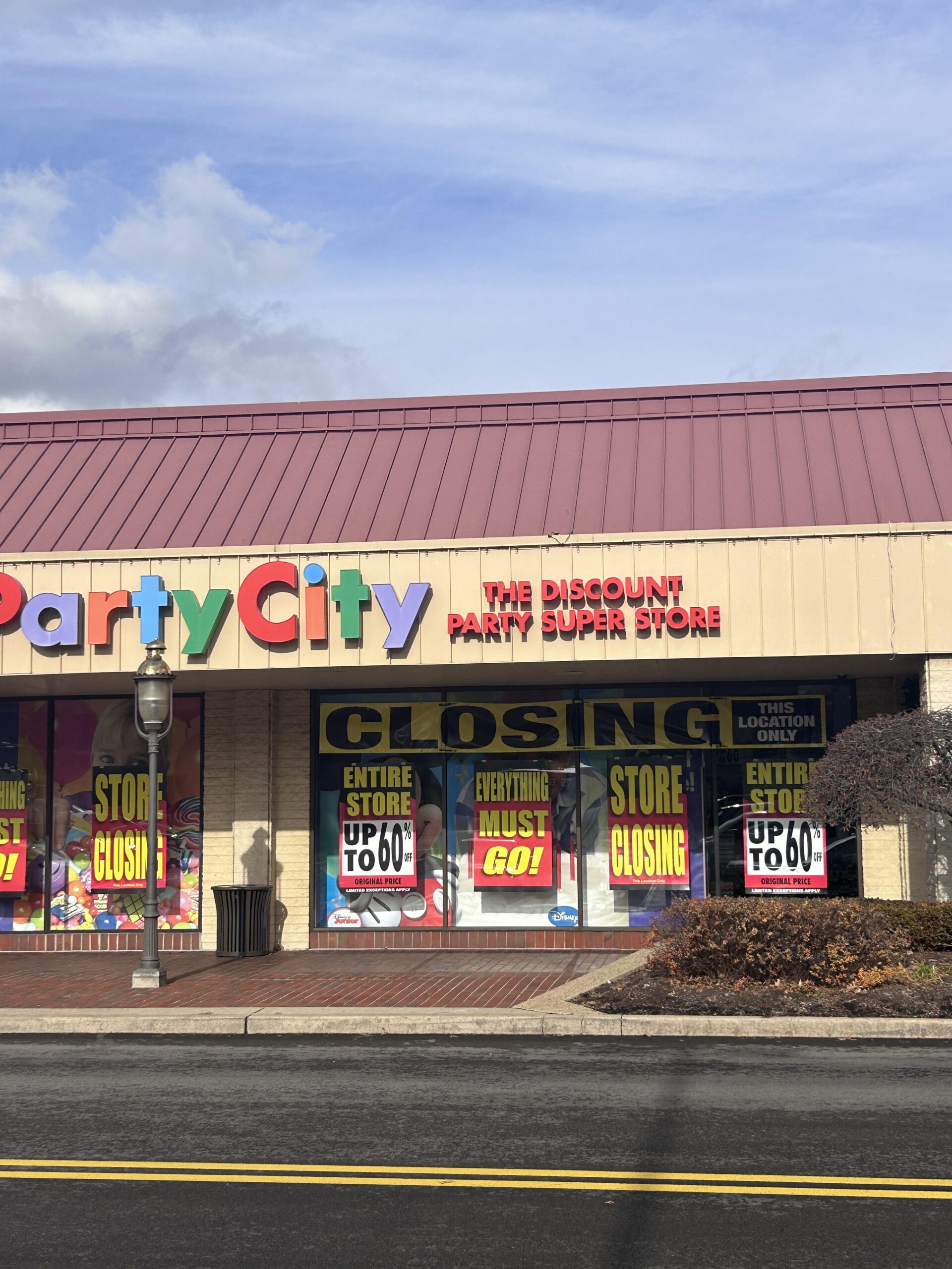 2nd Party City In Pgh To Close Fox Chapel