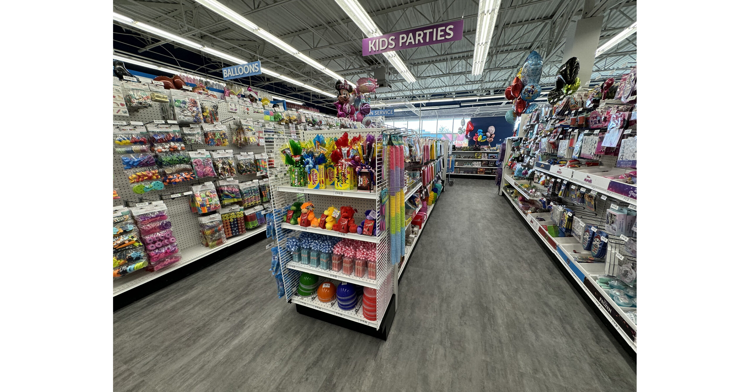 Retail Innovation Party City Introduces New Store Format Plans To Accelerate Remodels 302076164