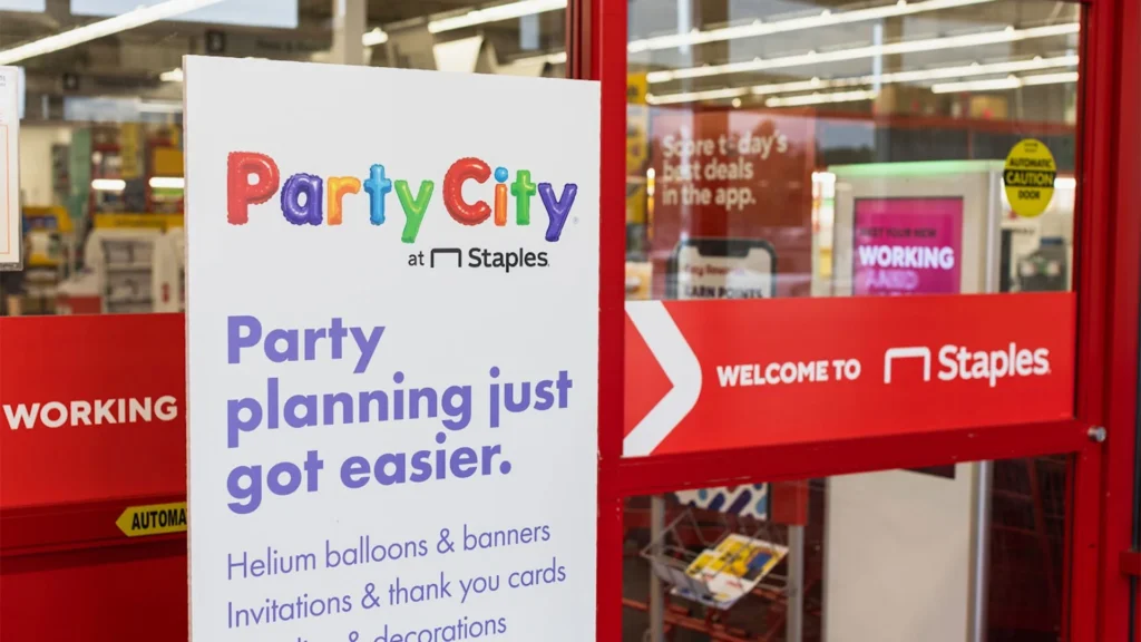 Staples Stores Opening Party City Shops Locations Full List 700